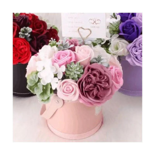 Cvetlična roza škatla dišečih milnih cvetov