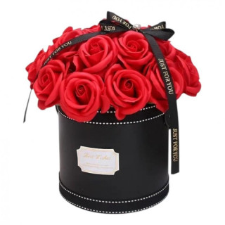 Škatla za rože iz rdečega mila