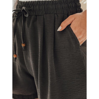 Ženske črne kratke hlače iz blaga SY0433