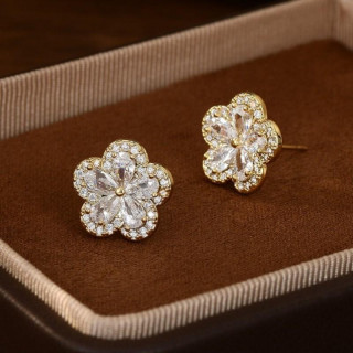 Ženski uhani v obliki rože s cirkoni