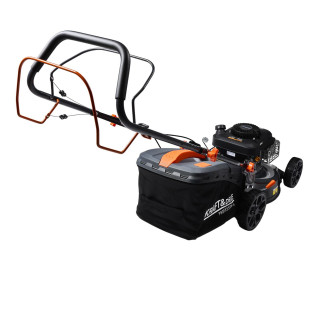 Bencinska kosilnica z močjo 8 KM in sedežem KD5084