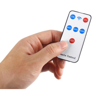 Solarna LED svetilka z daljinskim upravljalnikom KD3481