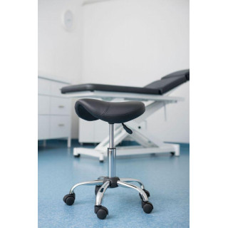 Kozmetični črni sedalni stol