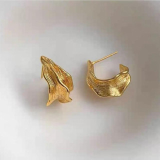 Srebrni viseči uhani, prevlečeni s 14-karatnim zlatom