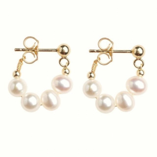 Ženski uhani z biseri