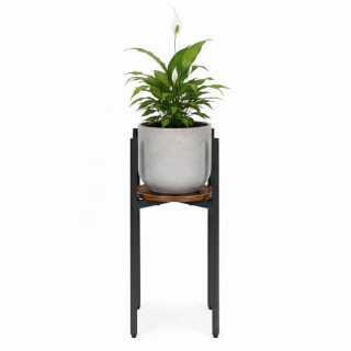 Stojalo za rože v slogu podstrešja