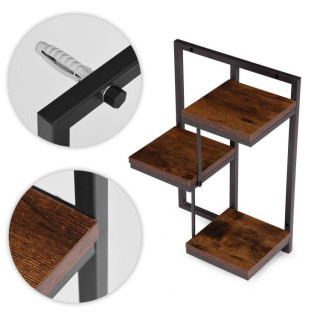 Tristopenjska polica v podstrešnem slogu