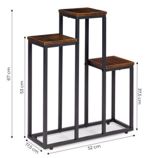 Tristopenjsko stojalo za rože v mansardi