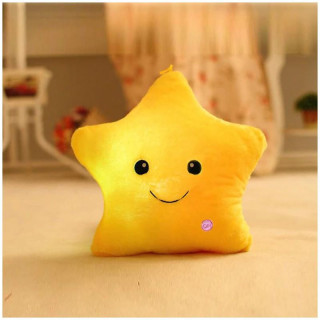 Rumena žametna blazina v obliki zvezde - 40x35 cm