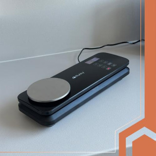 Stroj za varjenje folije z lestvico