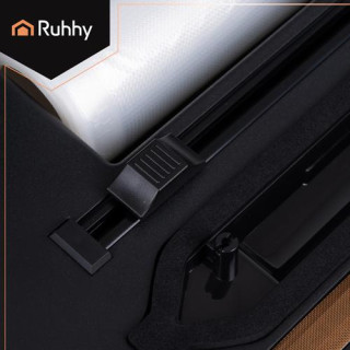 Vakuumski aparat za pakiranje hrane