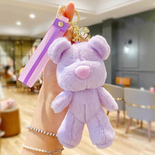 Obesek za ključe z vijoličnim medvedkom