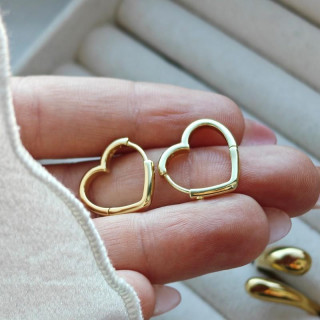 Pozlačeni ženski uhani v obliki srca