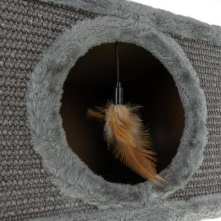 Mačja postelja - hišica na nogah