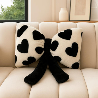 Žametna blazina v obliki velike pentlje - 40 x 50 cm