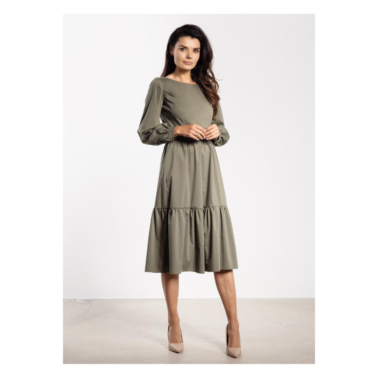 Zelena ženska obleka z naborki