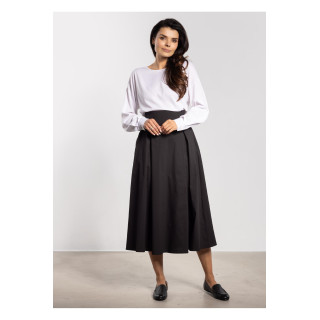 Elegantno črno krilo z zavezovanjem na hrbtu