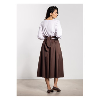 Rjavo žensko krilo z zavezami na hrbtu