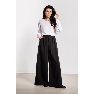 Ženske široke hlače v črni barvi