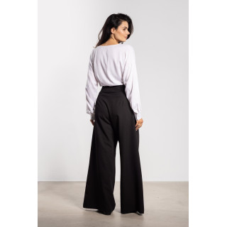 Ženske široke hlače v črni barvi