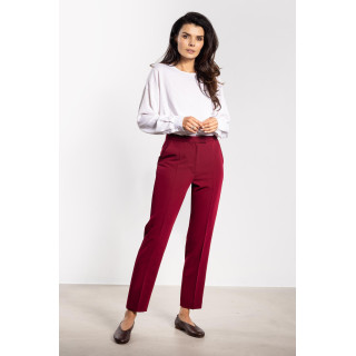 Ženske bordo hlače cigaretnega vzorca
