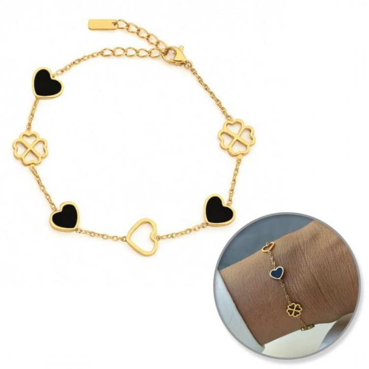 Pozlačena zapestnica s srčki in štiriperesnimi deteljicami