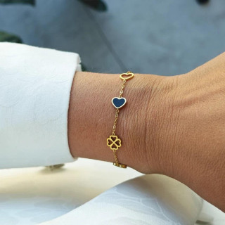 Pozlačena zapestnica s srčki in štiriperesnimi deteljicami