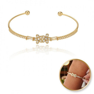 Pozlačena ženska zapestnica s cirkoni