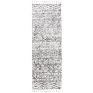 Kosmata preproga z resicami v sivi barvi