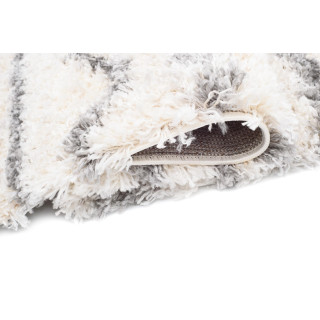 Moderna kremna preproga z resicami