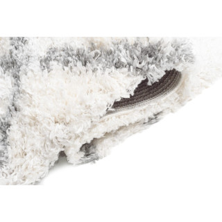 Kosmata kremna preproga