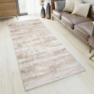 Bež preproga z vzorcem