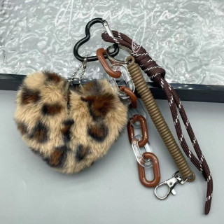 Obesek z leopardjim srcem in plišastim leopardjim vzorcem