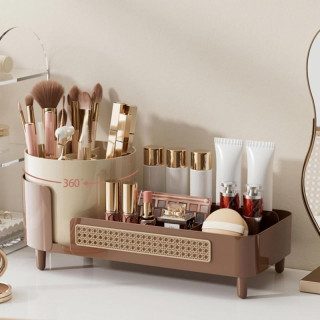 Kozmetični organizator v rjavi barvi