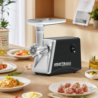 Mlinček za meso + dodatki 2000 W KD4143