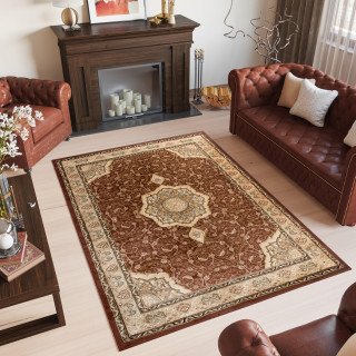 Rjava preproga v vintage slogu