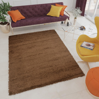 Rjava kosmata preproga