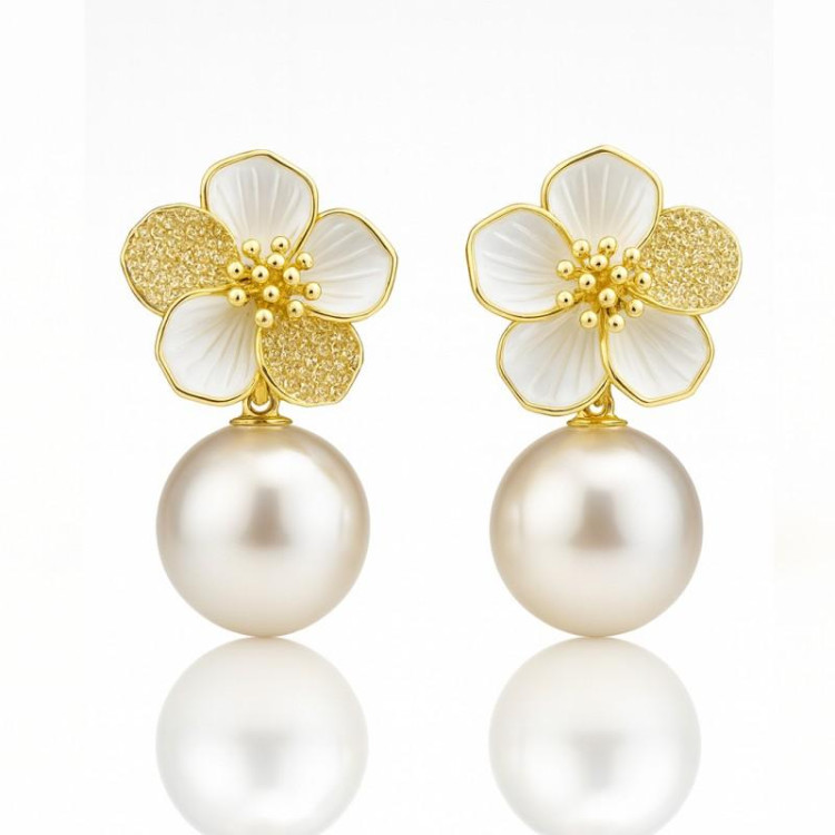 Ženski pozlačeni uhani z rožo in biserom