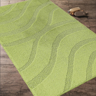 Svetlo zelena kopalniška in straniščna preproga z izrezom