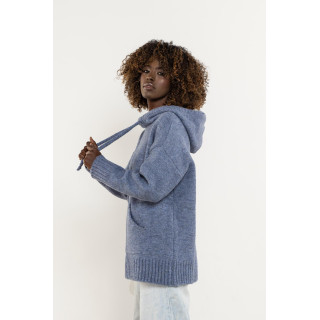 Moder volnen pulover s kapuco