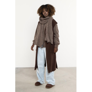 Dolg temno bež šal