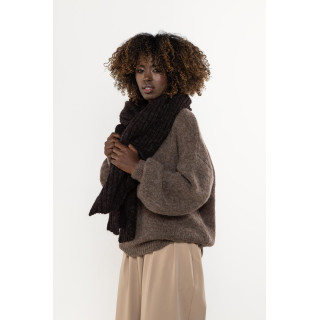 Ženski dolgi šal v čokoladni barvi