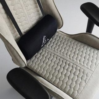 Igralni stol iz sive tkanine z naslonom za noge