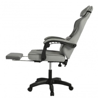 Igralni stol iz sive tkanine z naslonom za noge