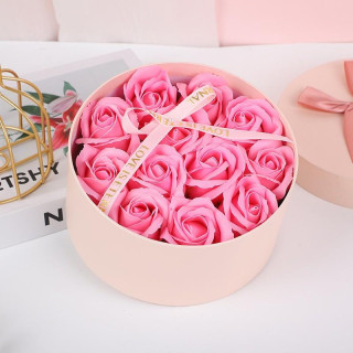 Roza škatla dišečih milnih vrtnic