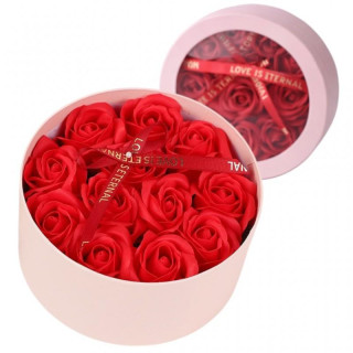 Škatla dišečih rdečih milnih vrtnic