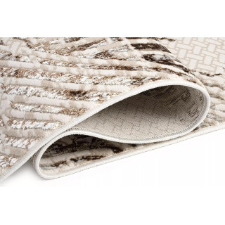 Vzorčasta rjava preproga s 3D učinkom