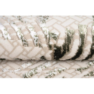 Vzorčasta zelena preproga s 3D učinkom