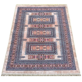 Barvita vzorčasta preproga