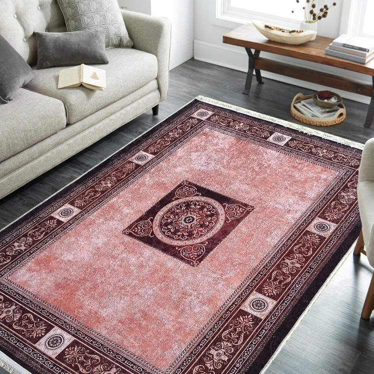 Moderna vzorčasta preproga